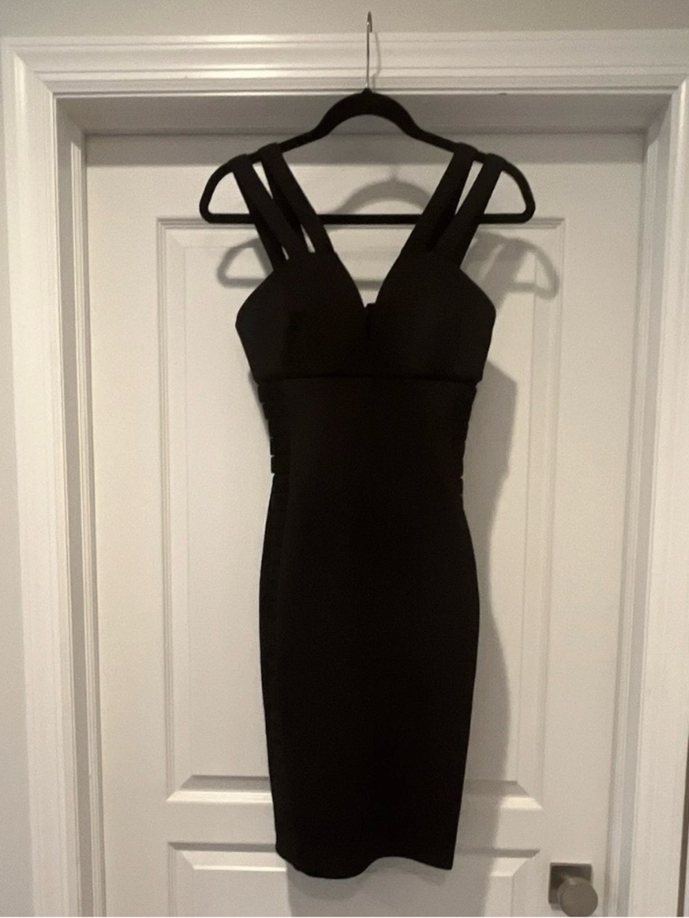 Guess-Black Bodycon Dress, Sleeveless, V-Neck, Strap Accents, Party/Cocktail
